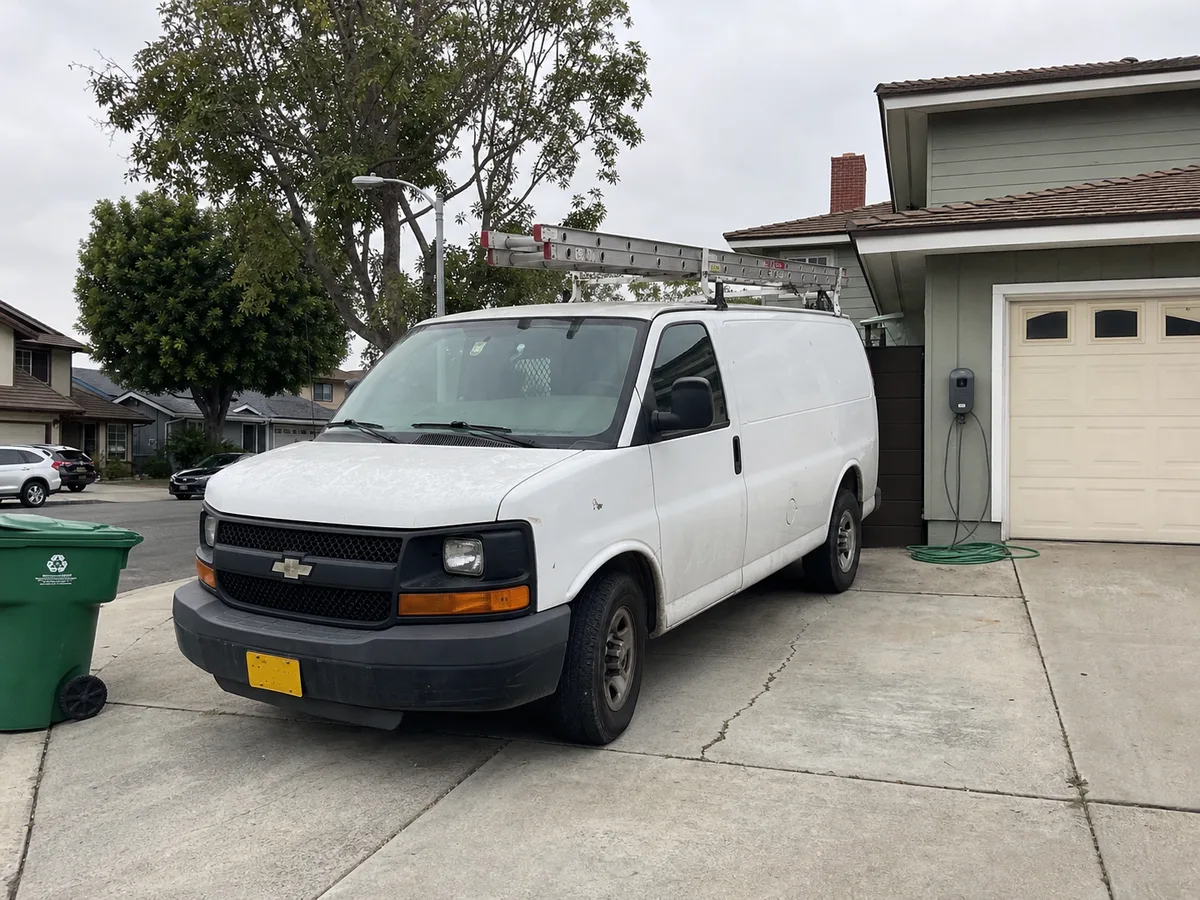 AI answering service for electricians in Irvine